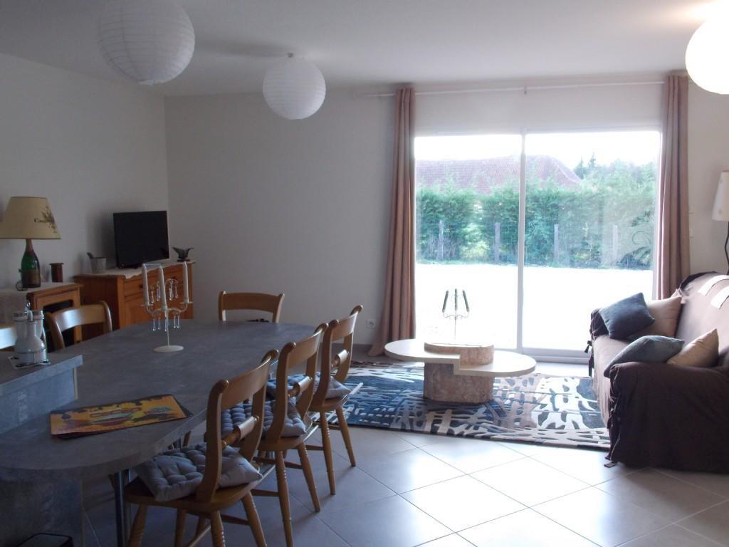 Gite Le Petit Pied-A-Terre La Chapelle-Saint-Sauveur  Стая снимка